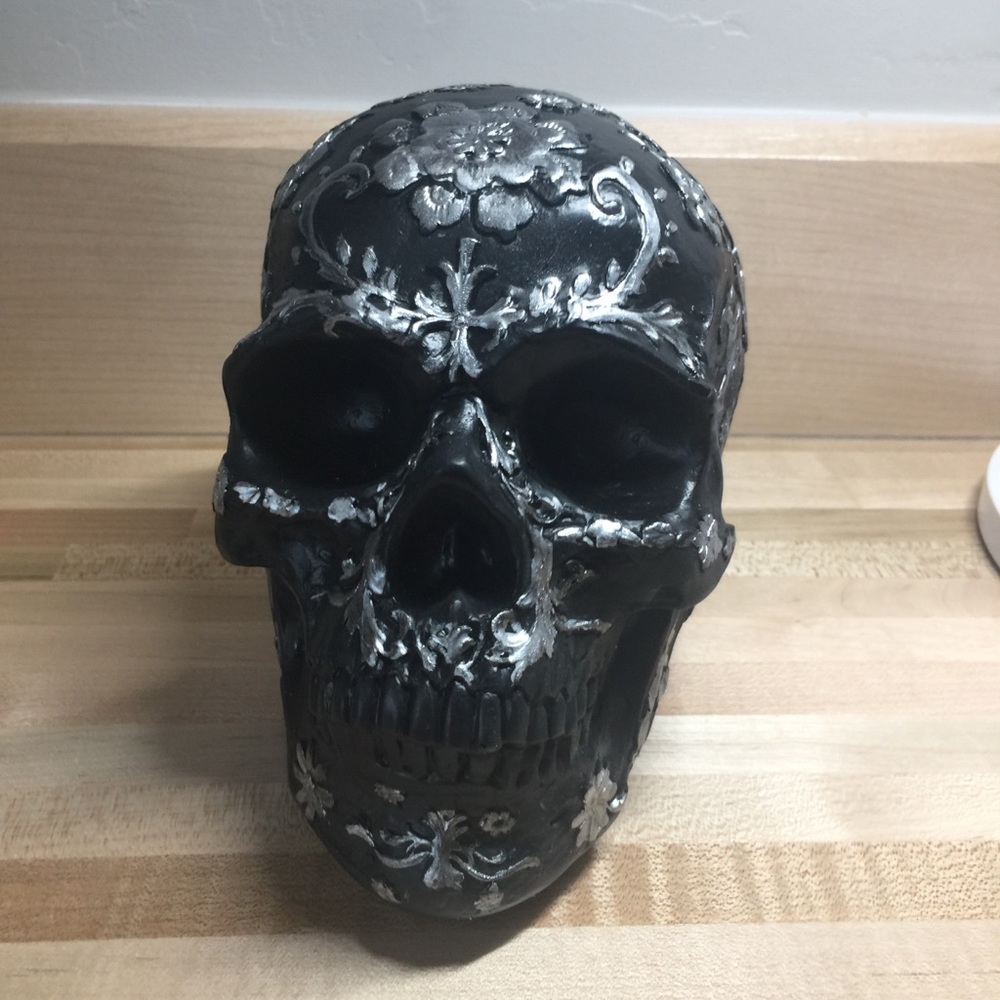 Skull Decor